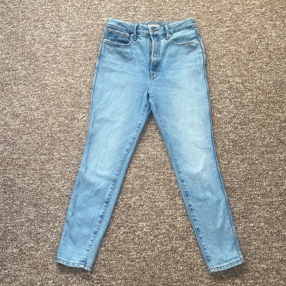 Light Wash Good American high waisted jeans